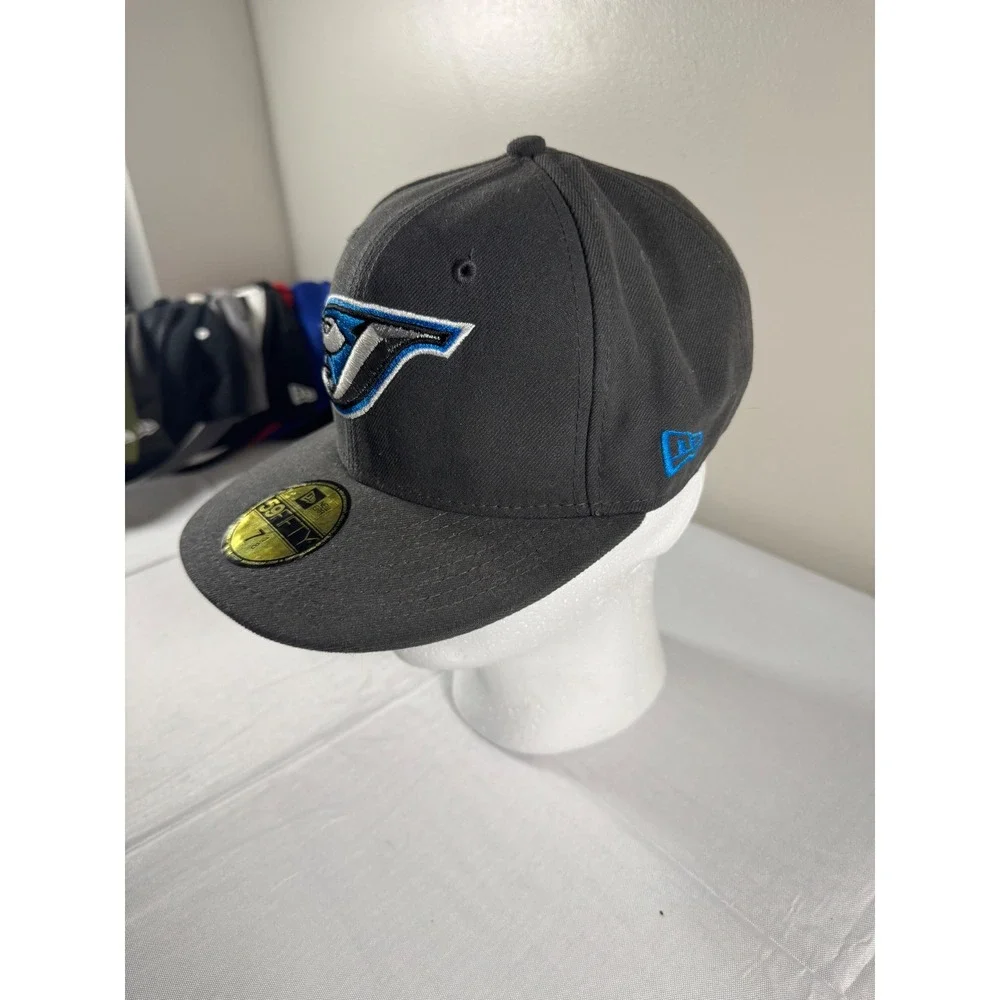 New Era 59FIFTY Toronto Blue Jays Hat Black Fitted 7 1/8 Count Up MLB Baseball